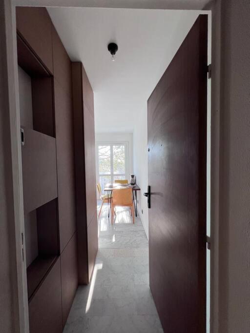 Nimes Centre Superbe Studio Экстерьер фото